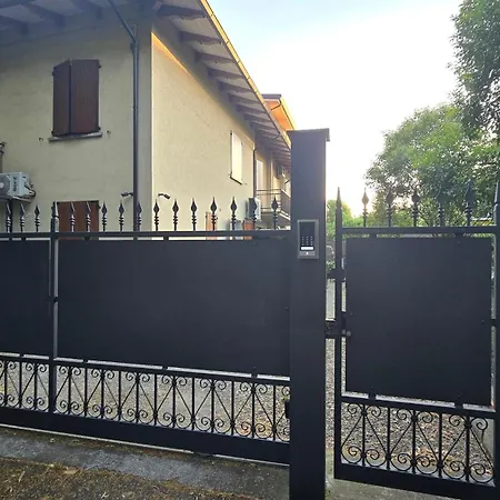 Il Nido Di Olly 2 Camere, 2 Bagni E Posto Auto * Formigine